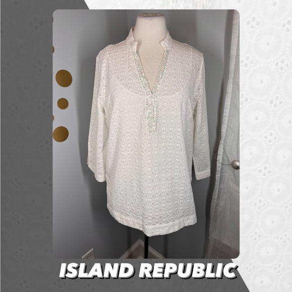 Island Republic Tops - NWT Island Republic Lace Tunic